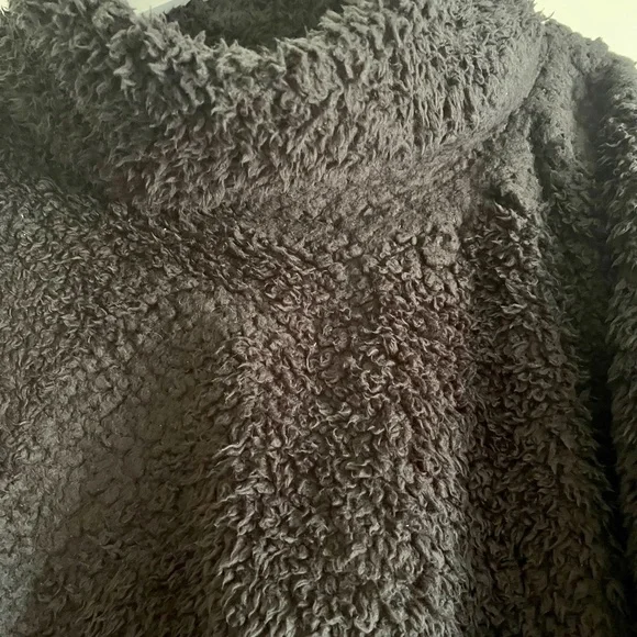 Lululemon ๐ Warmth Restore Sherpa Pullover - Picture 7 of 9